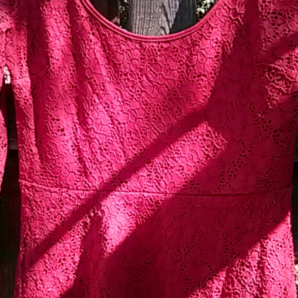 Dress - Picture 2 of 4